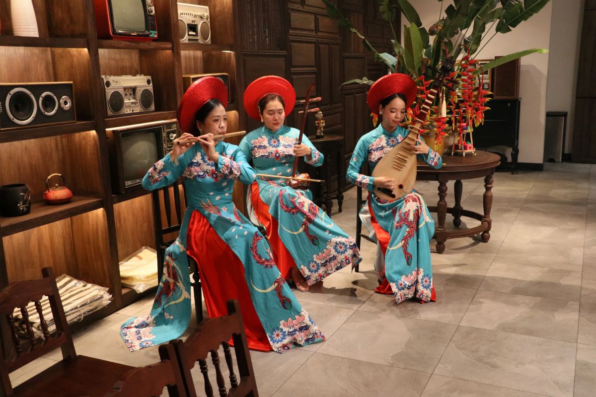 MAMMOM RESTAURANT - HOMEPAGE - THE ART OF TRADITIONAL